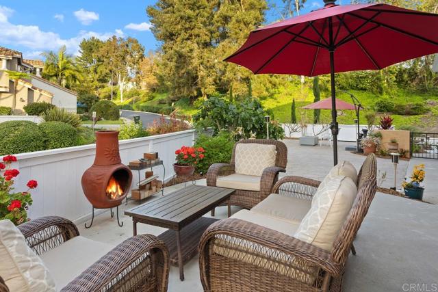 Detail Gallery Image 5 of 36 For 1512 Golfcrest Pl, Vista,  CA 92081 - 3 Beds | 2/1 Baths