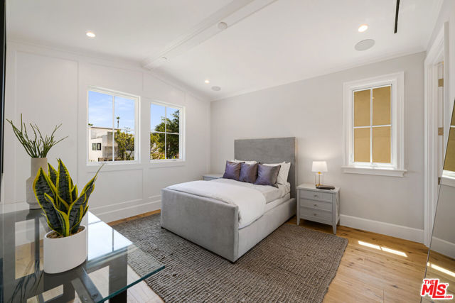 813 N Spaulding Avenue, Los Angeles CA: https://media.crmls.org/mediaz/fe1f4633-ad3d-4bc8-a68b-36d898f481b4.jpg