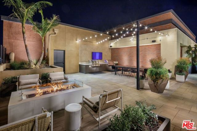 1700 Fasana Road, Duarte CA: https://media.crmls.org/mediaz/fe1f87cf-a216-47e2-aa2b-628bfb3edaee.jpg