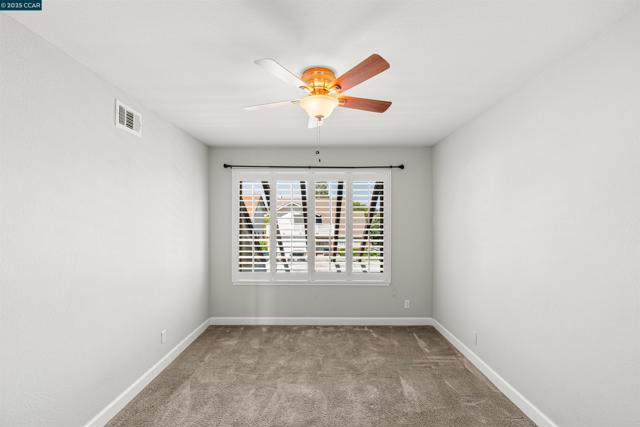 4403 Winterberry Ct, Concord CA: https://media.crmls.org/mediaz/fe20a66e-6dd3-45cf-8c1a-4ec9914688af.jpg