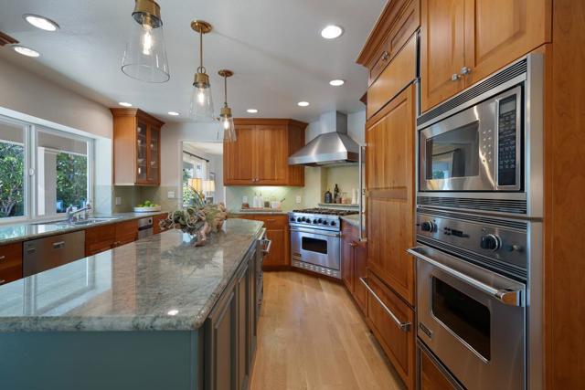 1455 Redwood Drive, Los Altos CA: https://media.crmls.org/mediaz/fe20cbc0-8807-42e0-bfc2-ddd287c8ceb8.jpg