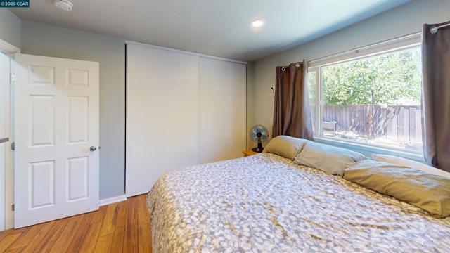 1400 Wildcat Way, Oakley CA: https://media.crmls.org/mediaz/fe213423-f290-47e7-b080-95995ef63ab9.jpg