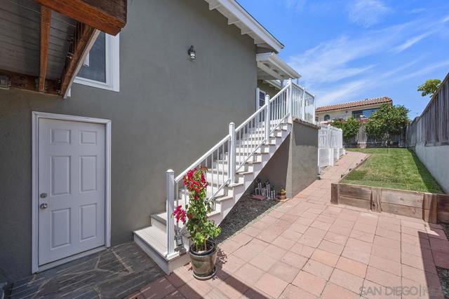 3428 Garrison St, San Diego CA: https://media.crmls.org/mediaz/fe2224d0-a963-49ad-ba8b-16c9b5e25c21.jpg