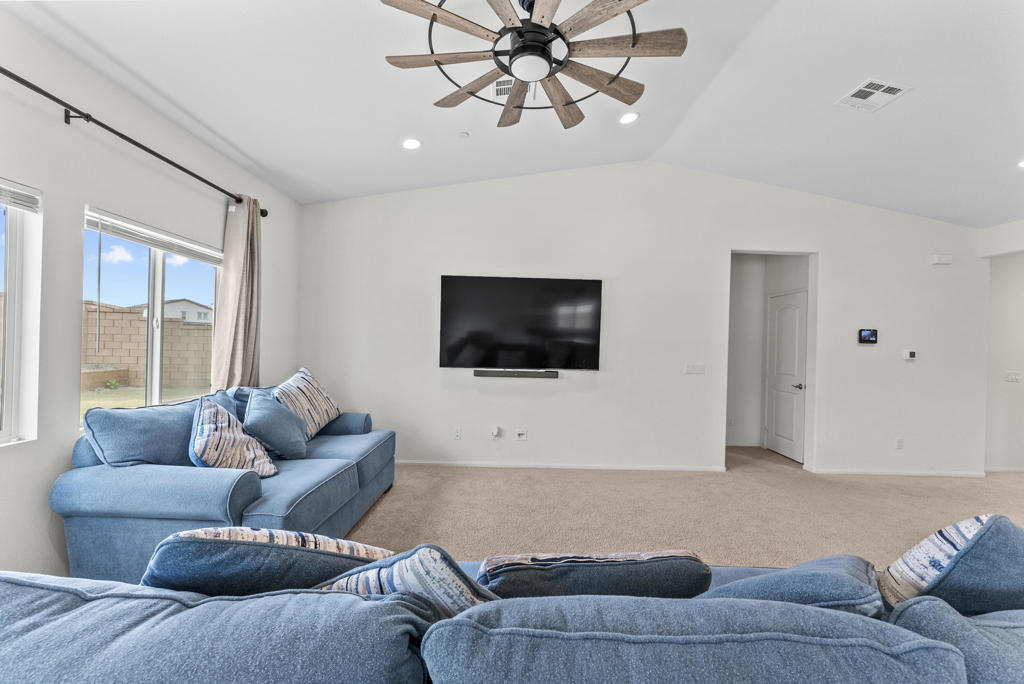 MLS #219138623DA image #13