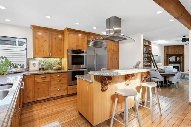 Detail Gallery Image 12 of 75 For 13635 Pine Needles Dr, Del Mar,  CA 92014 - 4 Beds | 3/1 Baths