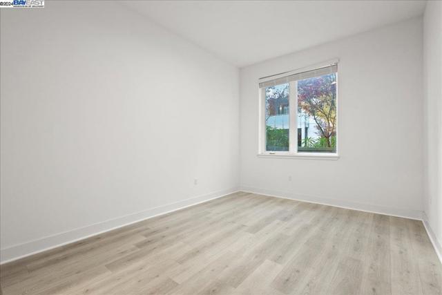 Image 19 of 37 For 45128 Warm Springs Blvd  251