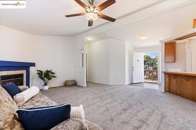 2325 Taylor Rd, Bethel Island CA: https://media.crmls.org/mediaz/fe259153-b842-4786-bcb2-f8a6ac9ba671.jpg