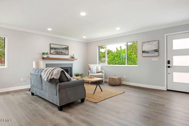 Detail Gallery Image 8 of 24 For 918 Ann Arbor Ave, Ventura,  CA 93004 - 3 Beds | 2 Baths