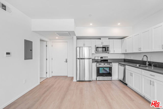 1227 N Berendo Street, Los Angeles CA: https://media.crmls.org/mediaz/fe28174f-9c55-4b70-9a96-92d43adb8bd0.jpg