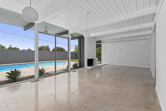 3832 E Casselle Avenue, Orange CA: https://media.crmls.org/mediaz/fe28f013-49d5-484c-85cf-9566fd198f03.jpg