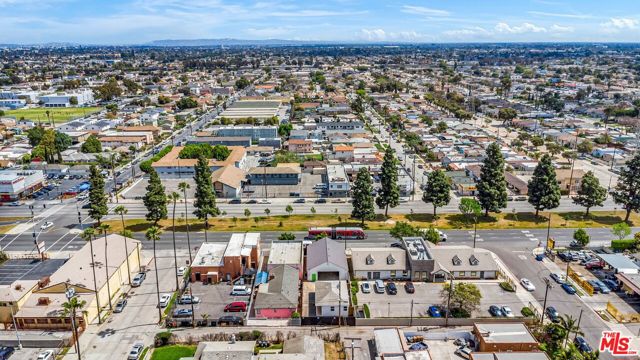 9611 S Vermont Avenue, Los Angeles CA: https://media.crmls.org/mediaz/fe2918f4-d50a-4b99-a02c-0718b9066522.jpg