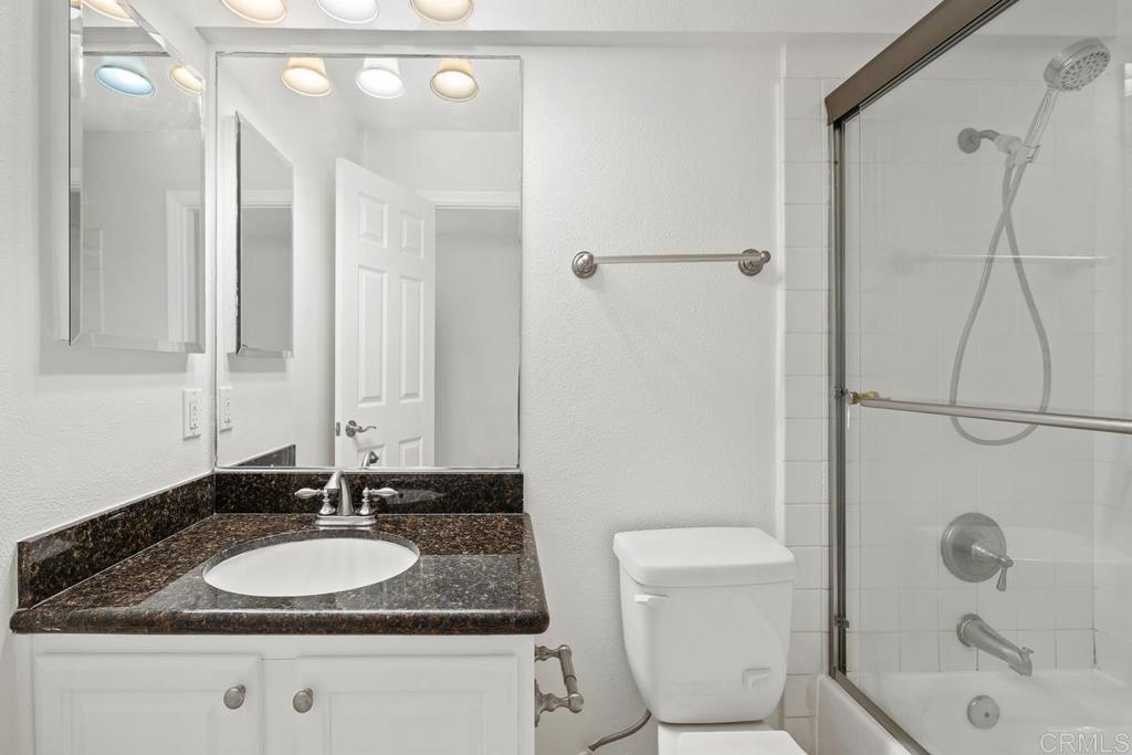 3939 Illinois Street - photo 12
