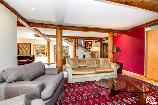 454 E Rustic Road, Santa Monica CA: https://media.crmls.org/mediaz/fe29e632-148b-48b1-8918-5a2696e07c04.jpg