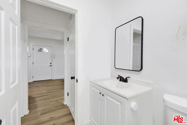 4124 W 64th Street, Inglewood CA: https://media.crmls.org/mediaz/fe2a8da8-2101-4100-984c-099fa9ccbc87.jpg