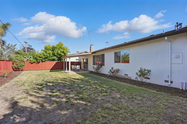 5011 Doyle Road, San Jose CA: https://media.crmls.org/mediaz/fe2cca74-8130-4c87-a302-de1cc30d6568.jpg