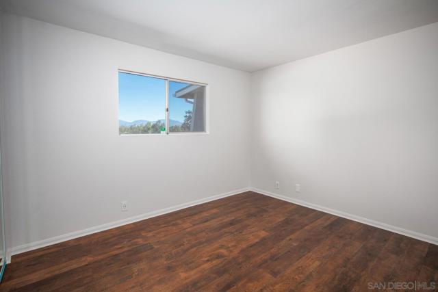 18435 Chablis Rd., Ramona CA: https://media.crmls.org/mediaz/fe2d055f-634f-4d6d-8bdd-d8e1f321c714.jpg