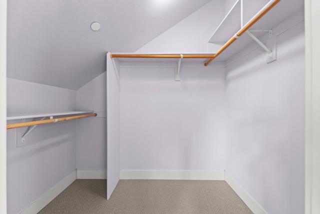 385 Miramar Drive, Half Moon Bay CA: https://media.crmls.org/mediaz/fe2f0ea0-8dbf-4c3a-9521-7fcbaefc7752.jpg