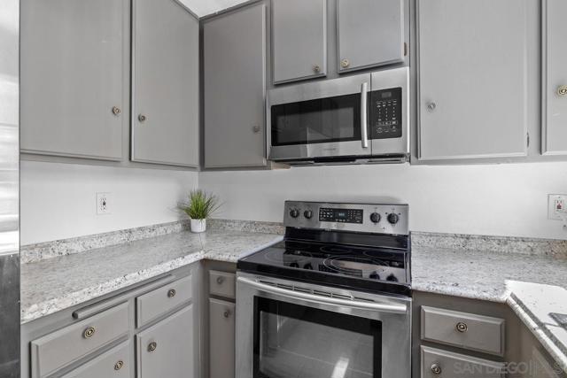 Image 9 of 27 For 4240 Porte De Merano 71