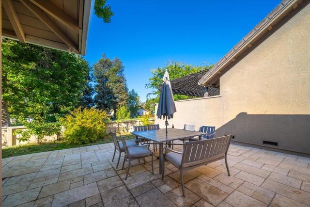 14075 Mountain Quail Road, Salinas CA: https://media.crmls.org/mediaz/fe2fe03e-ae26-4801-8819-be5ebc42e7aa.jpg
