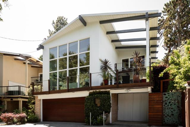 7 Phillip Lane, San Carlos CA: https://media.crmls.org/mediaz/fe303b14-440a-4316-b6f8-d294c60480ef.jpg
