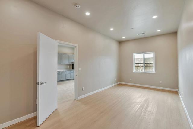 10720 Davis Street, Castroville CA: https://media.crmls.org/mediaz/fe310d3a-f865-4e87-a1ed-ae23423fdc6c.jpg