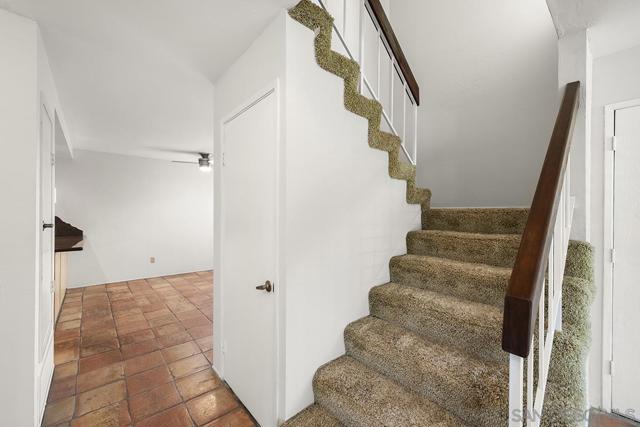 Image 13 of 34 For 9833 Rimpark Way