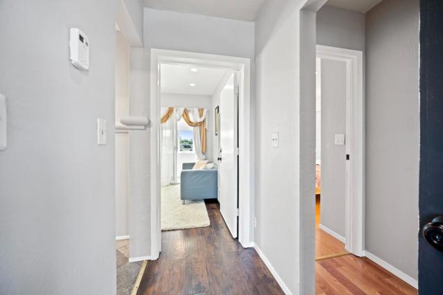 441 W Macarthur Boulevard, Oakland CA: https://media.crmls.org/mediaz/fe31dcc9-27f8-4d69-862c-f6145b49e0fa.jpg