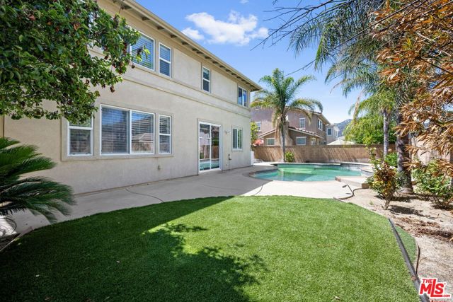 45495 Peacock Place, Temecula CA: https://media.crmls.org/mediaz/fe324af8-bbfe-472e-bd15-7d418335f0ee.jpg