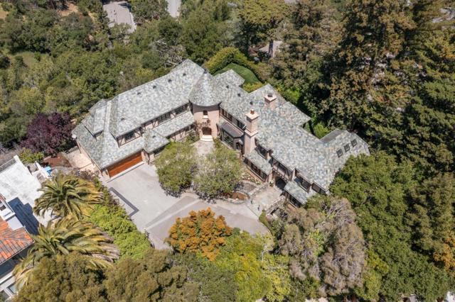 30 Drayton Road, Hillsborough CA: https://media.crmls.org/mediaz/fe3334f9-b337-4bff-954b-94497b1567bc.jpg