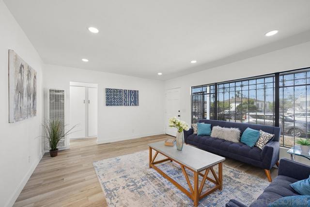 745 West St, San Diego CA: https://media.crmls.org/mediaz/fe33ae1c-df12-4768-900c-b534340094e0.jpg
