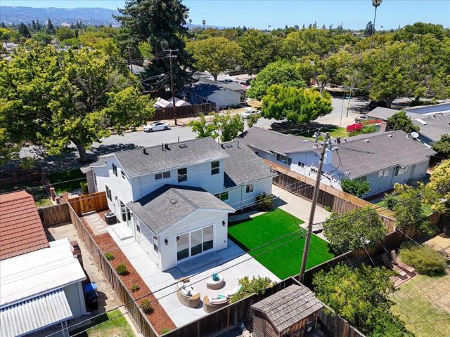 2286 Weston Drive, San Jose CA: https://media.crmls.org/mediaz/fe33e49e-a8aa-48dd-b366-bdf527ba8141.jpg