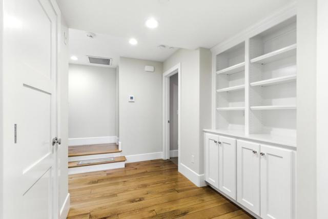 16897 Mitchell Avenue, Los Gatos CA: https://media.crmls.org/mediaz/fe340a3d-72a1-4ba1-89de-c148a9b7259f.jpg