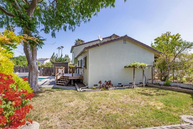 443 Thames Park Court, San Jose CA: https://media.crmls.org/mediaz/fe344545-284b-4d67-800c-e09ad83a79dc.jpg