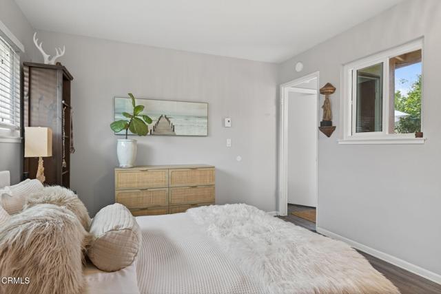 269 E Elfin Green, Port Hueneme CA: https://media.crmls.org/mediaz/fe345f10-7651-4934-91db-512c52149f42.jpg