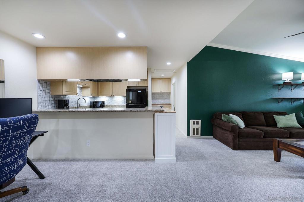 10056 Maya Linda Rd - photo 13