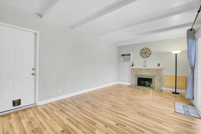 6175 Oneida Drive, San Jose CA: https://media.crmls.org/mediaz/fe34bcb7-edc2-46c5-b014-32f148ccdda3.jpg