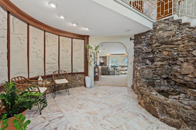 23742 Calistoga Pl, Ramona CA: https://media.crmls.org/mediaz/fe351937-8227-4049-a3b3-b22fd4923cec.jpg