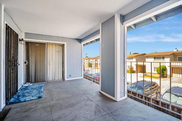 188 SUNSET Boulevard, Hayward CA: https://media.crmls.org/mediaz/fe3550df-7c43-4fc4-addb-3f2a2d5d4f09.jpg