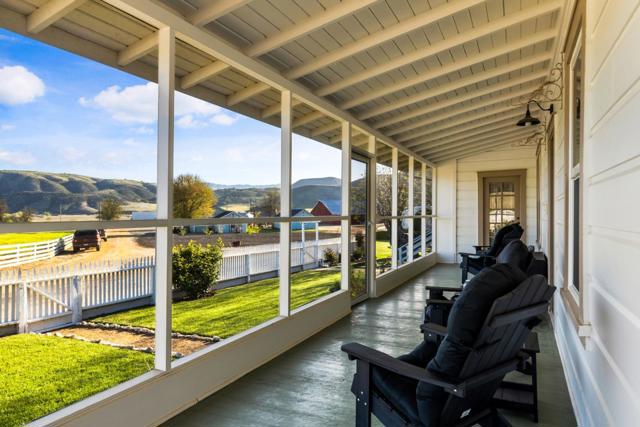 54800 Lonoak Road, King City CA: https://media.crmls.org/mediaz/fe3566bc-54e8-4b92-b20e-a7e6366ca2c8.jpg