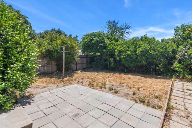 212 S 2nd Street, King City CA: https://media.crmls.org/mediaz/fe35bef9-1a9e-45f0-b67d-56dad6079322.jpg