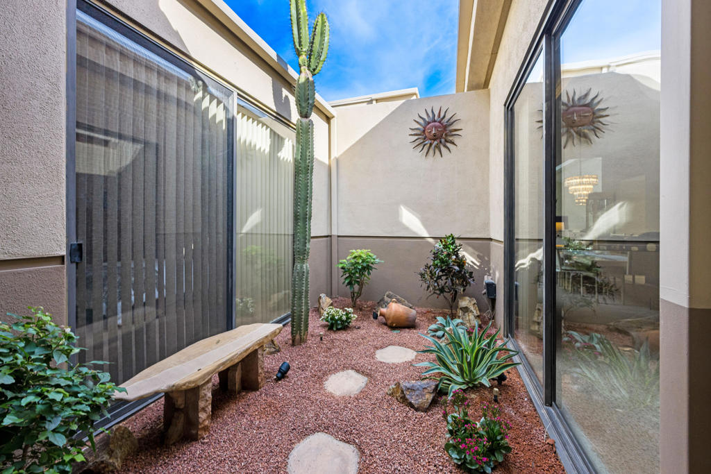 MLS #219141631DA image #22