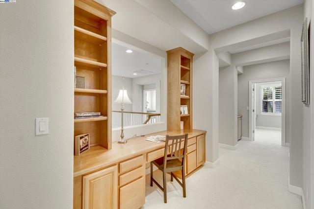 Image 35 of 58 For 2597 Ancona Cir