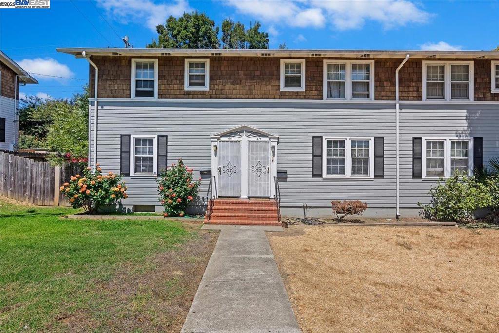 44 Parrott St