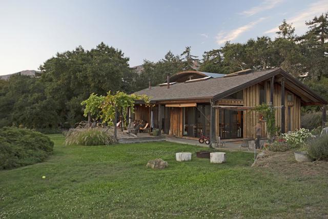 47320 Highway 1, Big Sur CA: https://media.crmls.org/mediaz/fe38118a-e499-4b2c-ac12-8beb5ba87a58.jpg