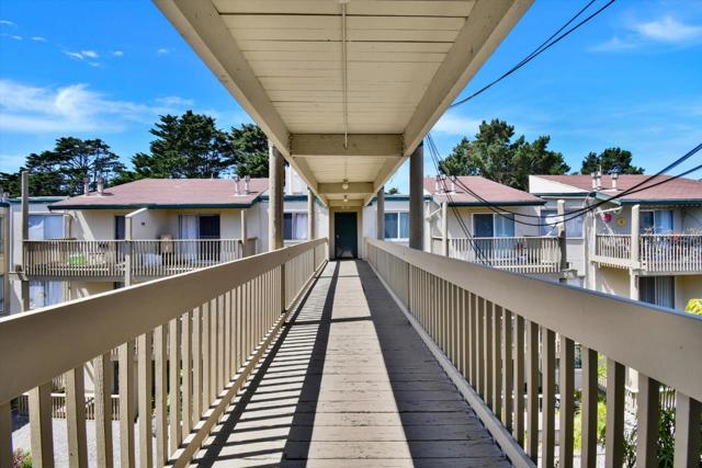 397 Imperial Way, Daly City CA: https://media.crmls.org/mediaz/fe389a9a-5e9c-4ce8-9737-95b7ca4e25c9.jpg