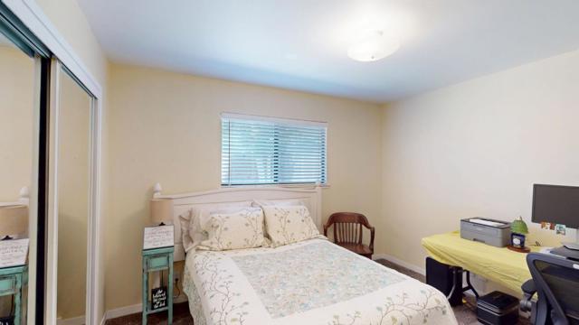 1127 Montecito Circle, Salinas CA: https://media.crmls.org/mediaz/fe38fb3a-02cf-4e78-8279-7d2d15c4c92b.jpg