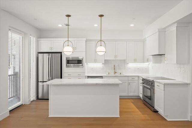 224 Carroll Street, Sunnyvale CA: https://media.crmls.org/mediaz/fe39fe23-0c27-47da-9f47-e10554f4216d.jpg