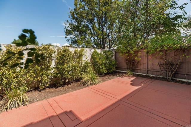 1860 Matin Circle, San Marcos CA: https://media.crmls.org/mediaz/fe3aeee5-8eb7-402c-90e5-2236ddf0563a.jpg