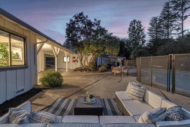 12272 Windsor Court, Los Altos Hills CA: https://media.crmls.org/mediaz/fe3b116b-8fd5-49f9-82d5-3a436c1a1933.jpg