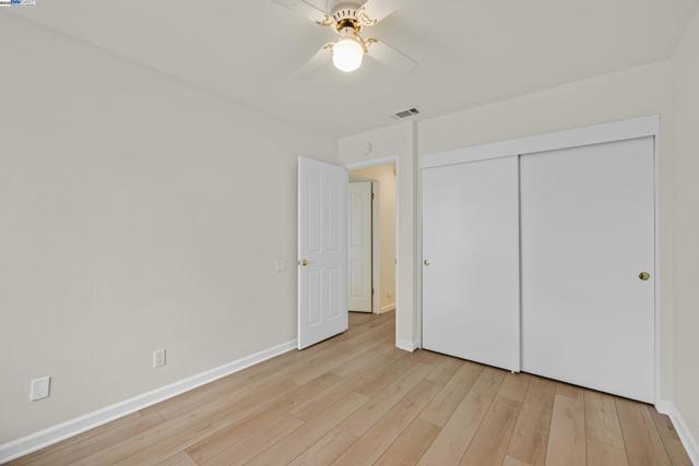 992 Del Norte Dr, Livermore CA: https://media.crmls.org/mediaz/fe3b54d0-b39b-4704-a225-72aea1e13bc1.jpg
